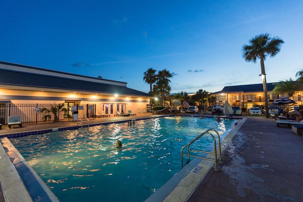 Ocean Coast Hotel At The Beach Fernandina Beach Exterior photo